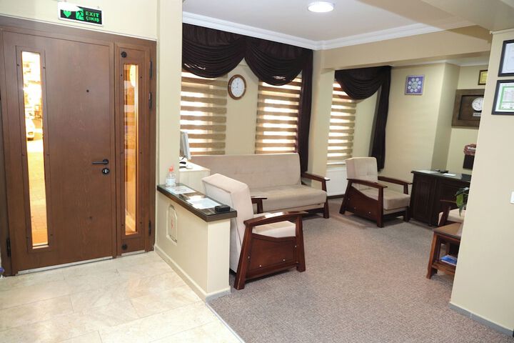 Room 15 of 25