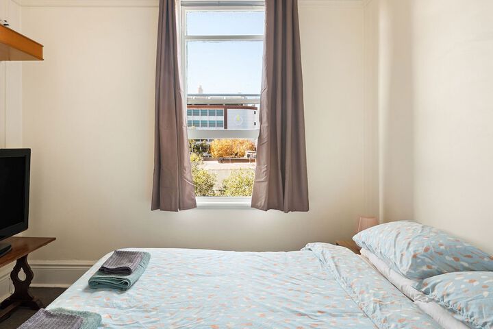 Room 19 of 49
