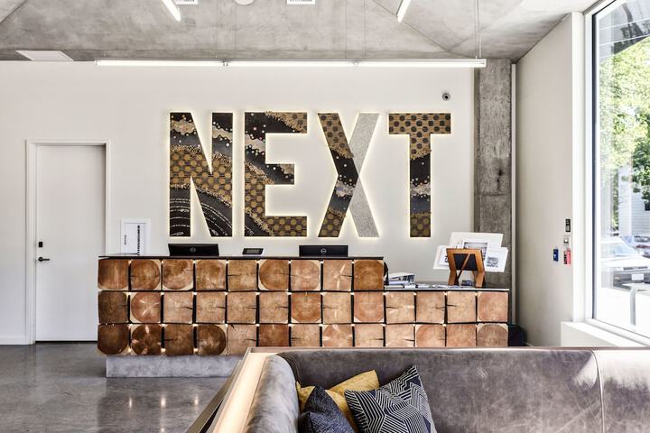 Concierge desk