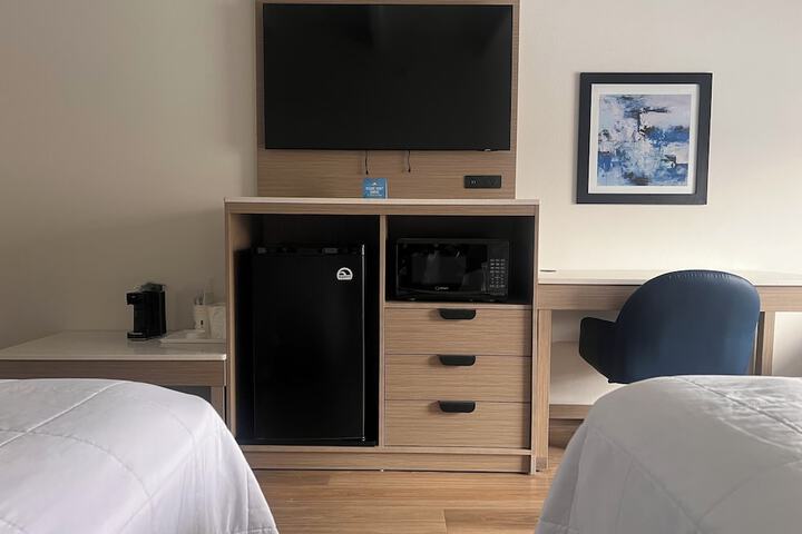 Room 25 of 31