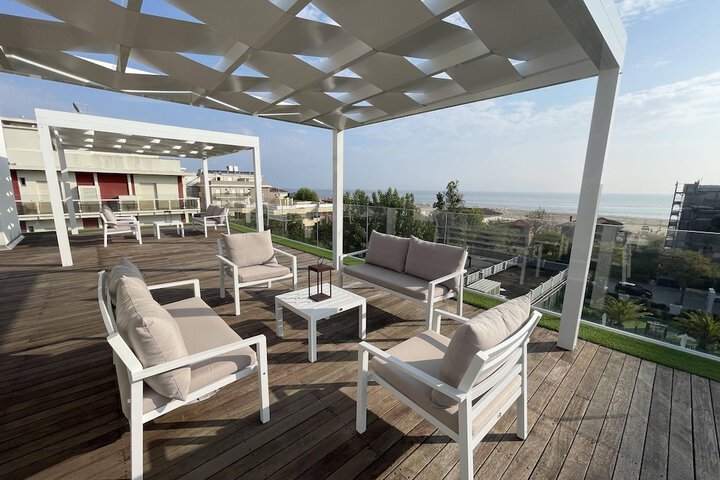 Terrace/Patio 57 of 59