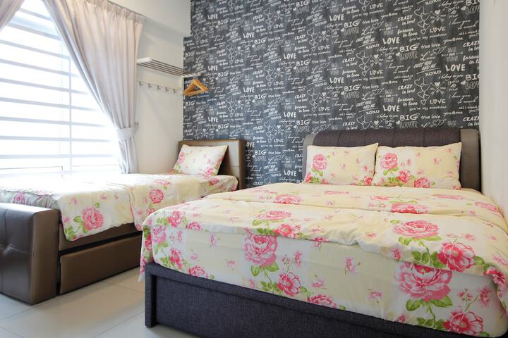 Room 3 of 36