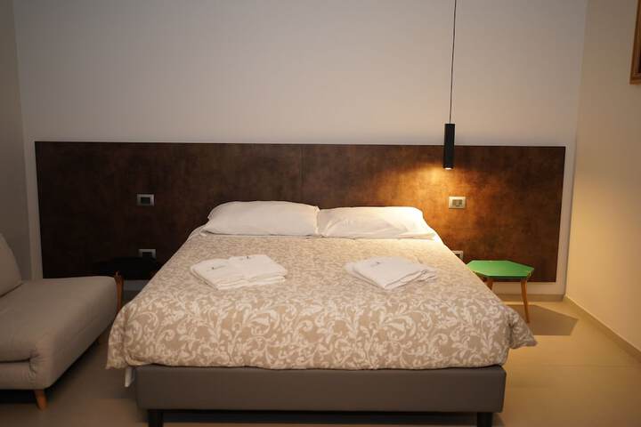 Room 11 of 68