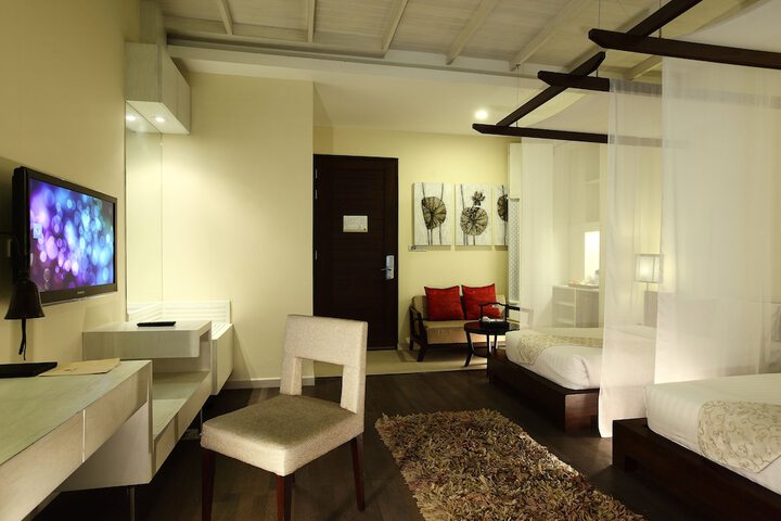 Room 10 of 95