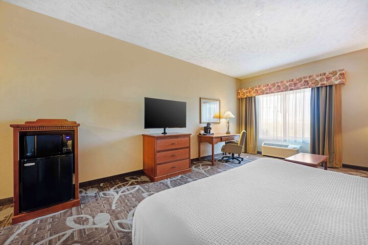 Room 11 of 54