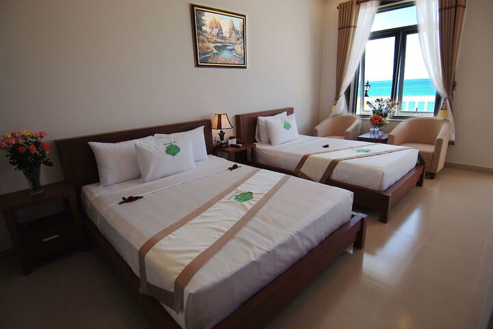 Room 16 of 94