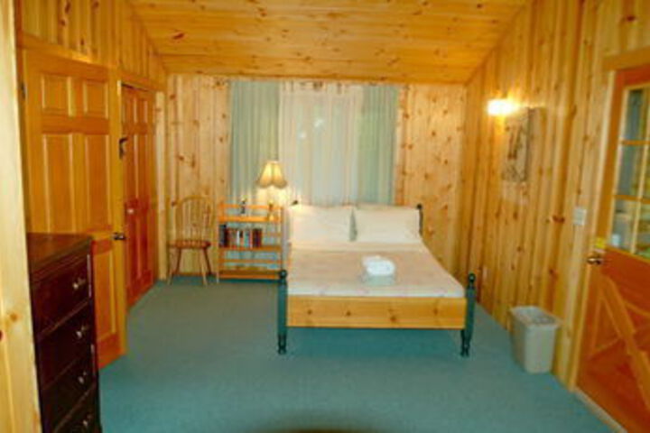 Room 70 of 697