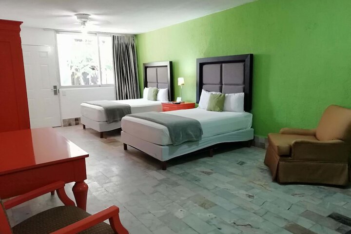 Room 60 of 93