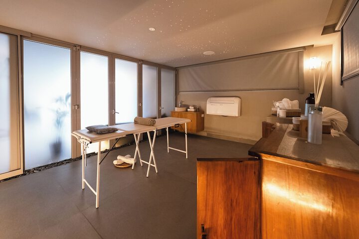 Room 18 of 26