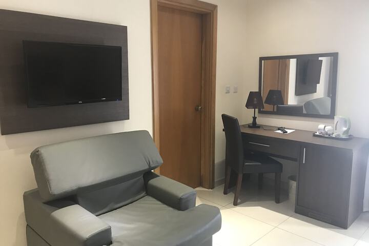 Room 17 of 43