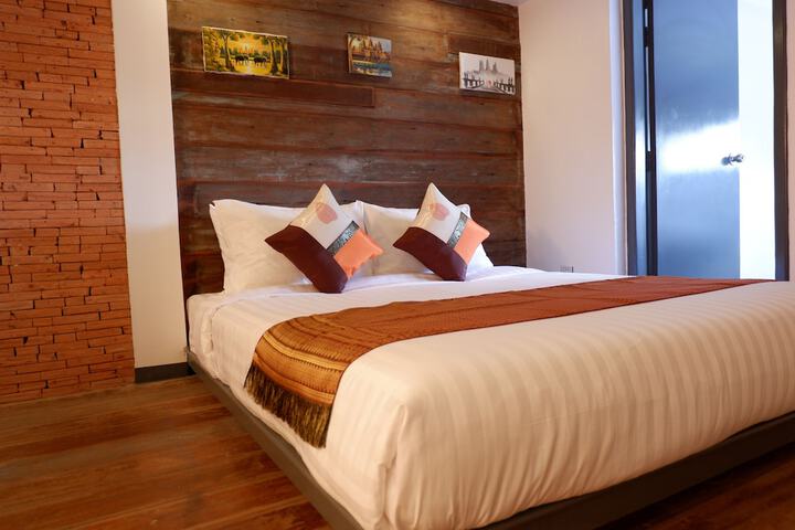 Room 40 of 43