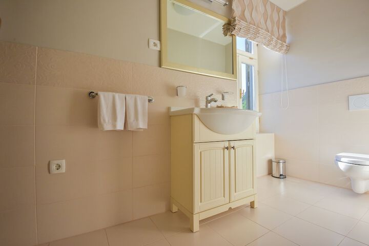 Clean Restrooms