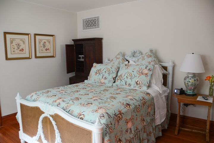 Room 8 of 29
