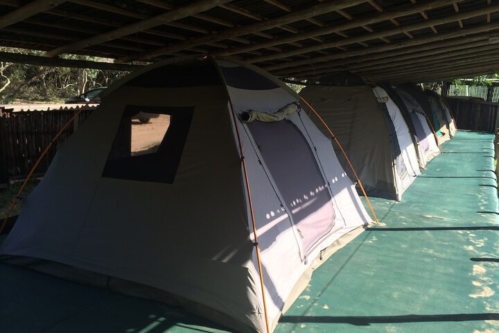 Room 6 of 28