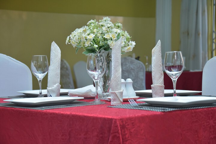 Dining 53 of 62