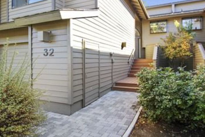 Fairway Village Condominiums