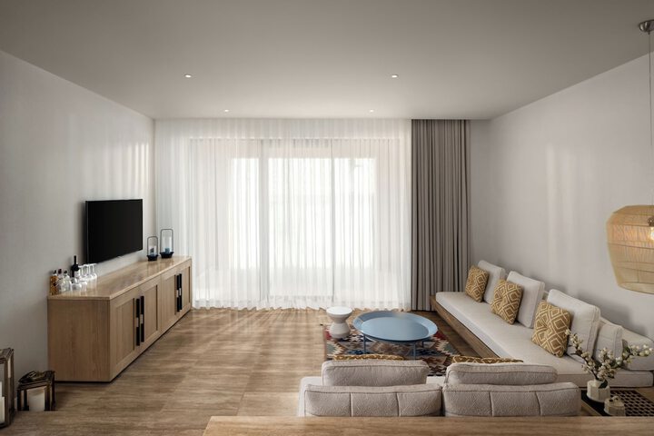 Room 35 of 192