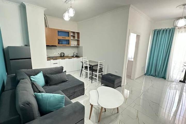 Room 9 of 65