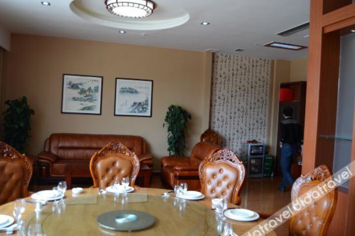 Room 4 of 29