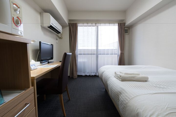 Room 18 of 53