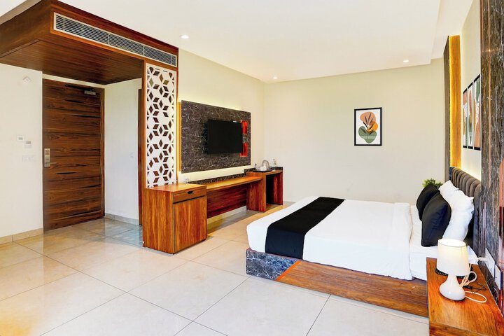 Room 15 of 41