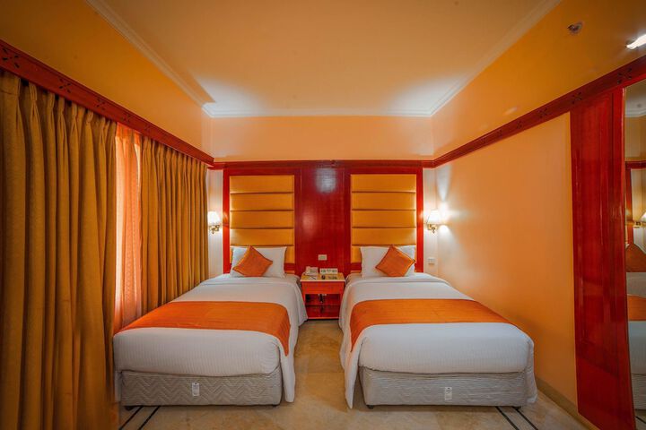 Room 5 of 51