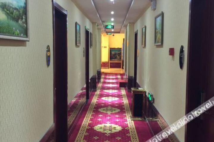 Hotel Interior 19 of 32