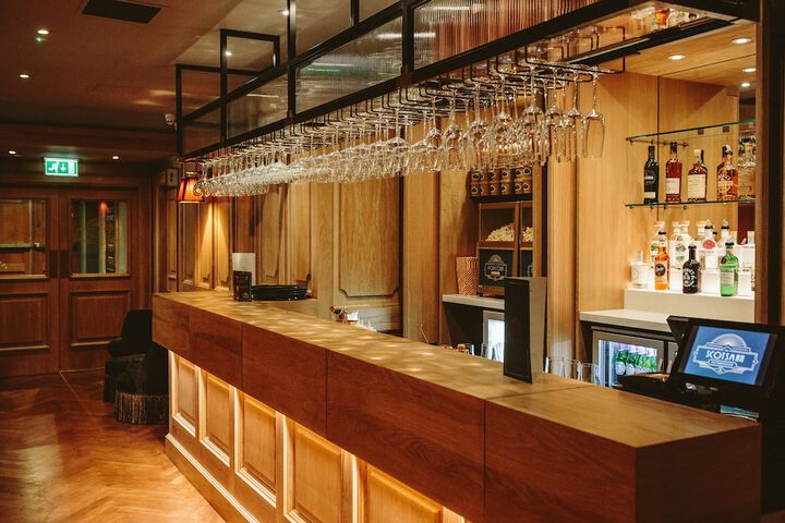 Entertainment 177 of 242