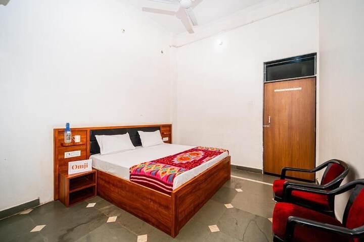 Room 3 of 14