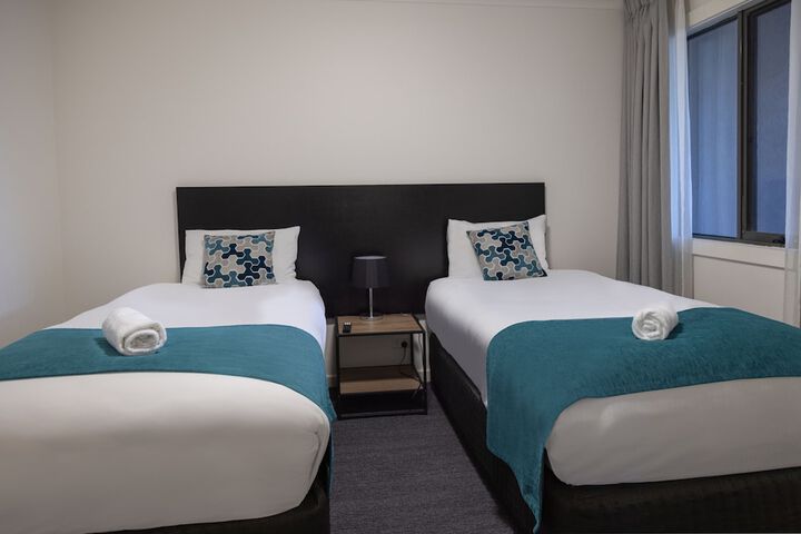 Room 18 of 34