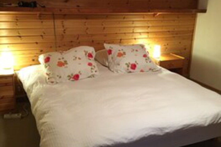 Room 27 of 47