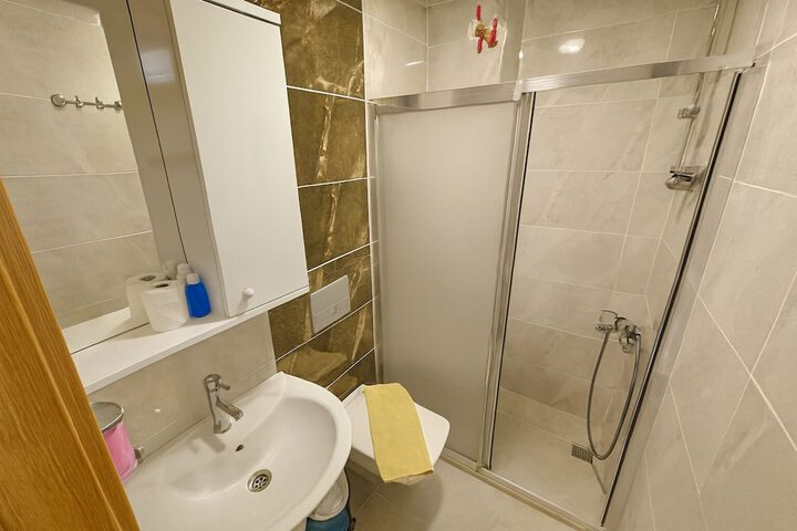Room 46 of 91
