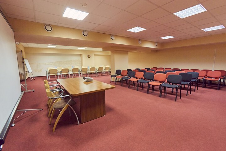 Meeting 28 of 33