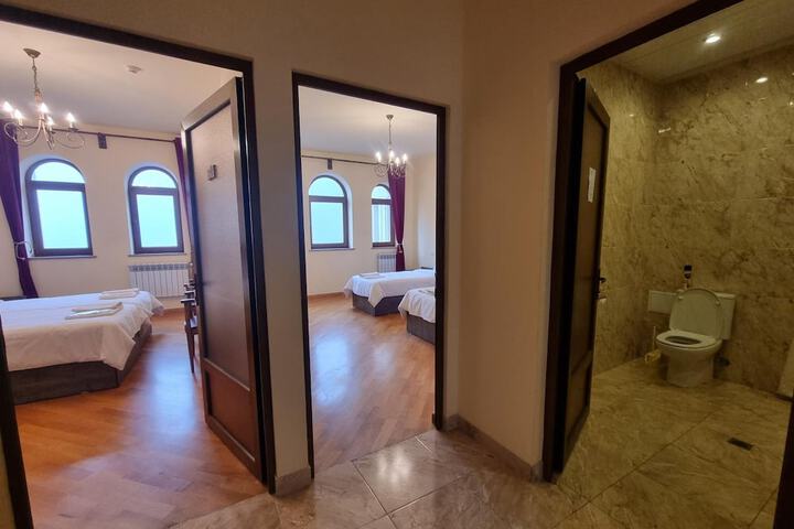 Room 19 of 55