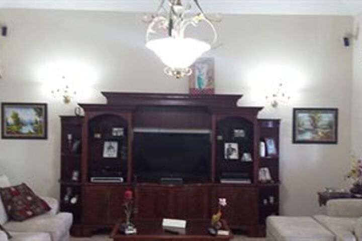 Room 22 of 28