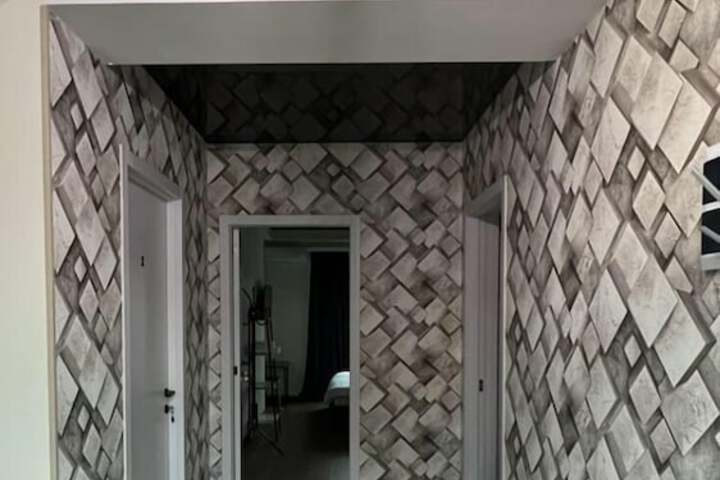 Room 19 of 32
