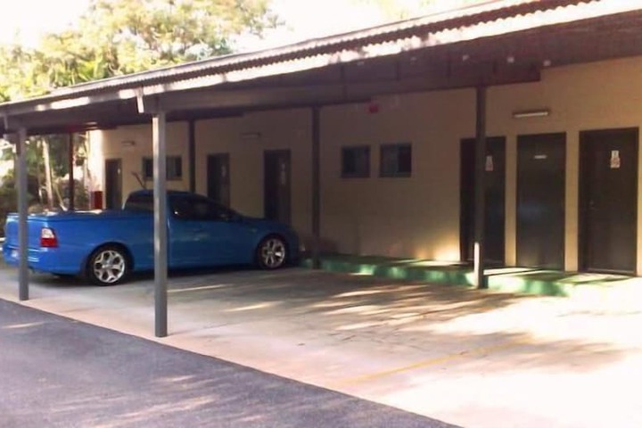 Property Grounds 33 of 37
