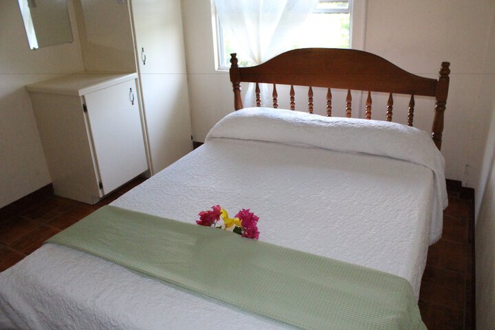 Room 13 of 70