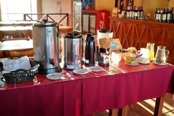 Breakfast/Coffee Service 20 of 30