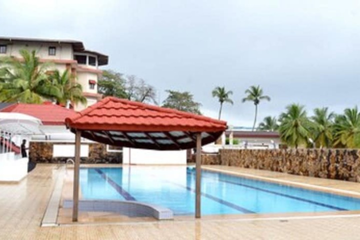 Pool 49 of 86