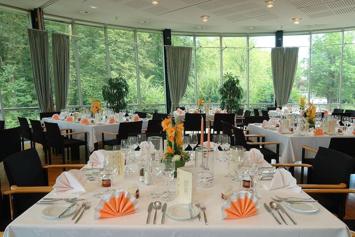 Ballroom/Hall 55 of 87