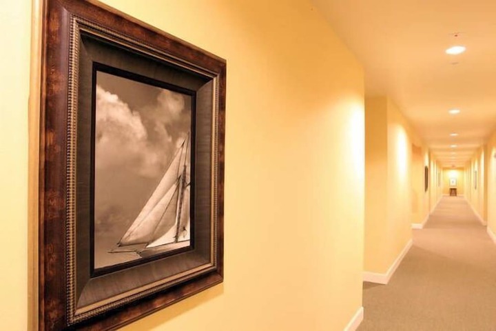 Ballroom/Hall 9 of 12