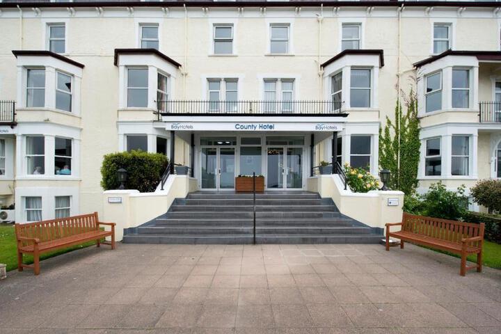 The Seafront Hotel Llandudno
