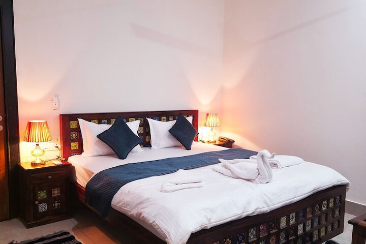 Room 7 of 42