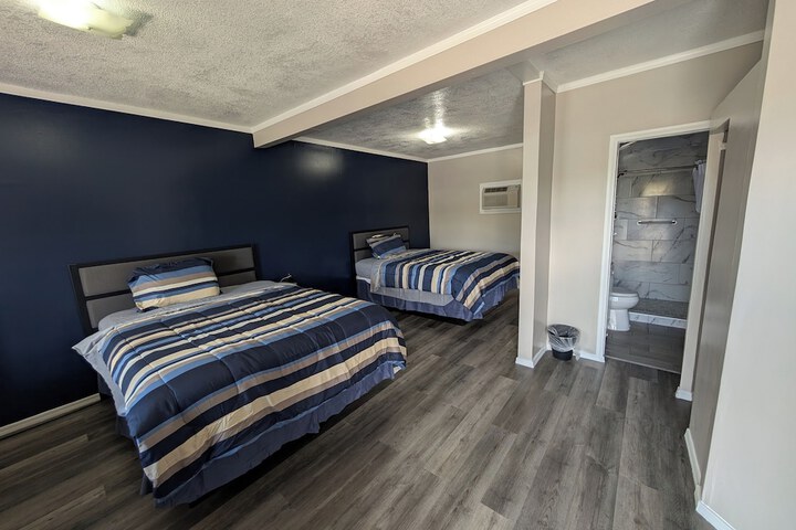 Room 14 of 35