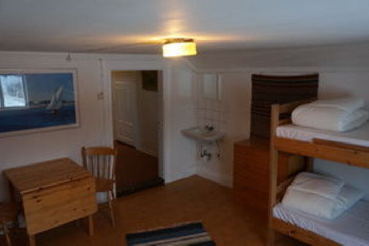 Room 17 of 49
