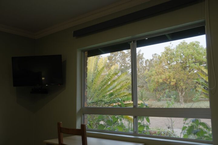 Room 16 of 170