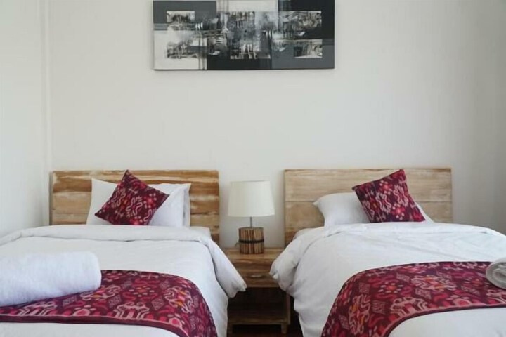 Room 8 of 20