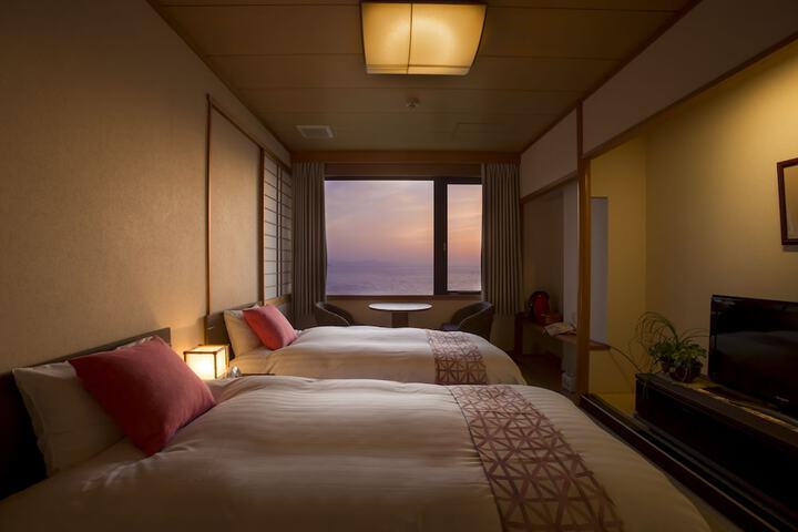 Room 26 of 73