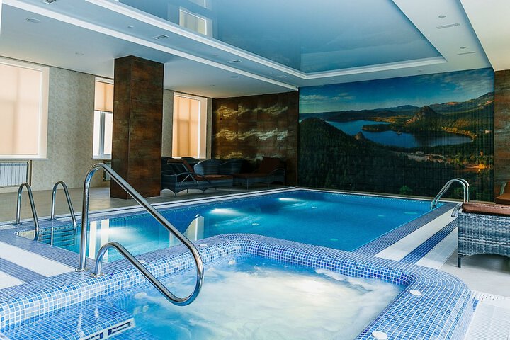 Pool 18 of 22